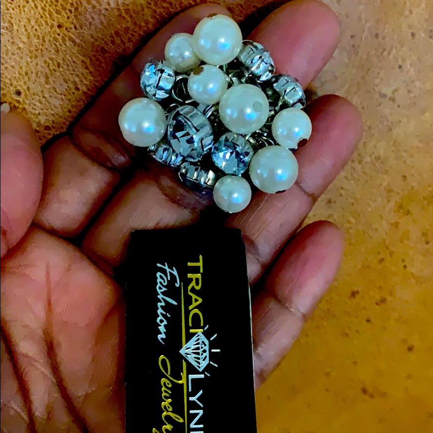 Heiress Pearl Rhinestone Stretch Ring 25$